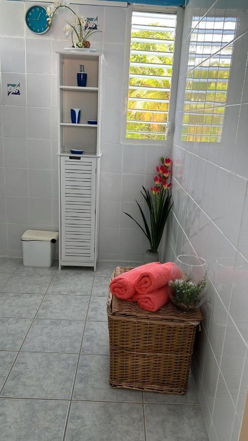 Jodi Apartment Sainte-Rose Bagian luar foto