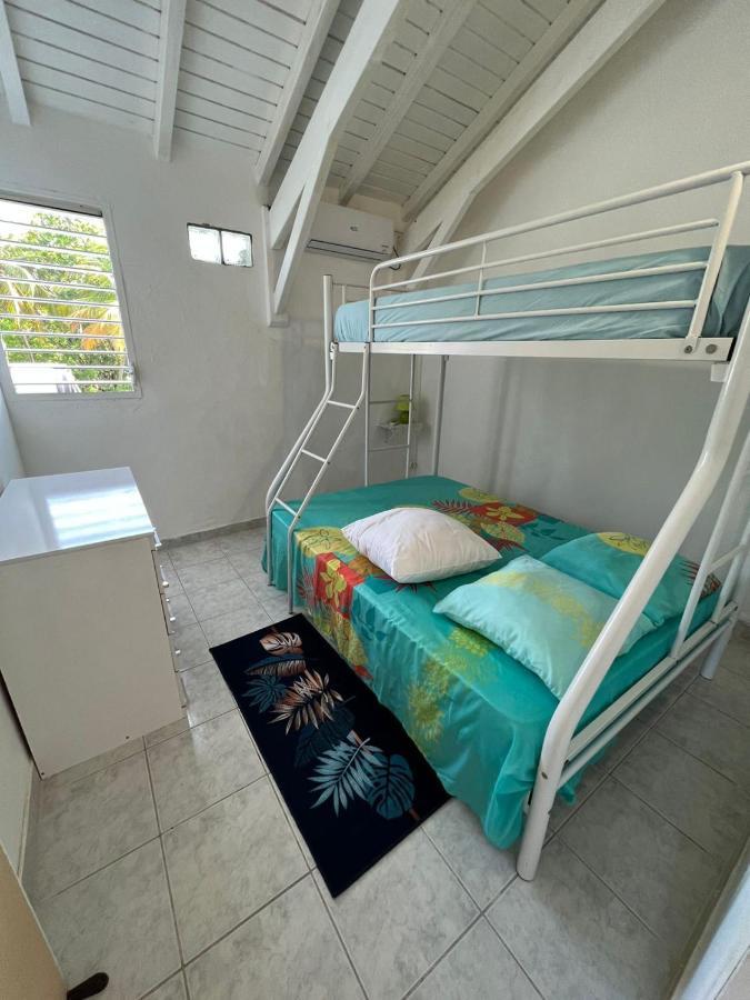 Jodi Apartment Sainte-Rose Bagian luar foto